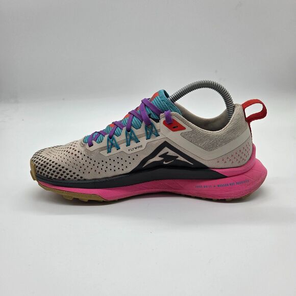 Nike React Pegasus Trail 4 Light Orewood Tan Running Shoes Women's Size 8.5 - Picture 4 of 8